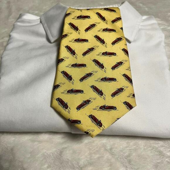 Ralph Lauren Classic Race Car All Over Print Silk Tie 56"x3.5" Pale Yellow & Red - Picture 1 of 8